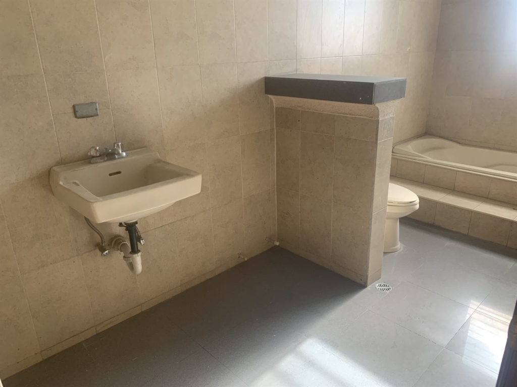 8A Rue Marien, fond de Delmas 31, Port-au-Prince, Delmas, Haut Delmas HT6122